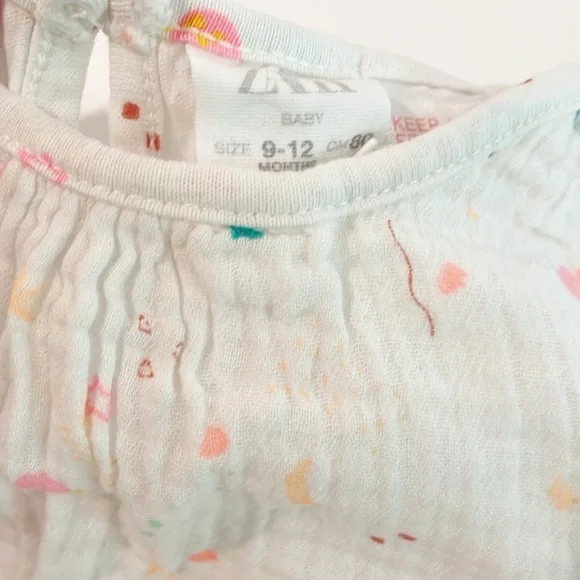 Zara 9-12m flutter sleeve‎ top - Picture 3 of 4